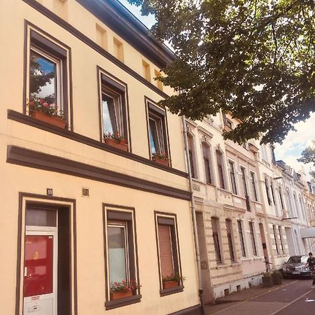 A&S Ferienwohnungenbonner Str 49 Экстерьер фото